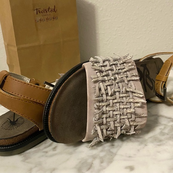 OTBT Strap Around Sandal • Cork and Leather •Tan - Picture 3 of 6